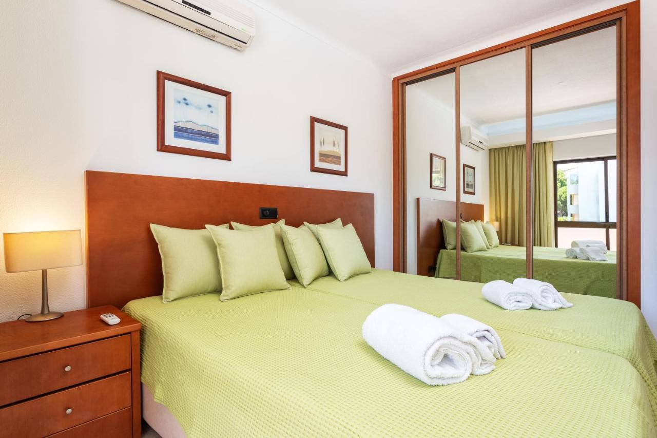 Host Wise - Bright Cozy Flats W Terrace & Pool Apartment Куартейра Екстериор снимка